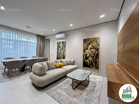 Satılır 3 otaqlı yeni tikili 110 m²