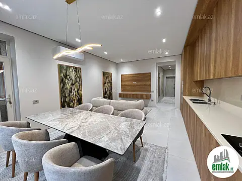 Satılır 3 otaqlı yeni tikili 110 m²
