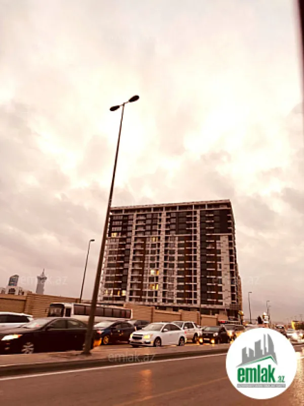 Satılır 2 otaqlı yeni tikili 60 m²