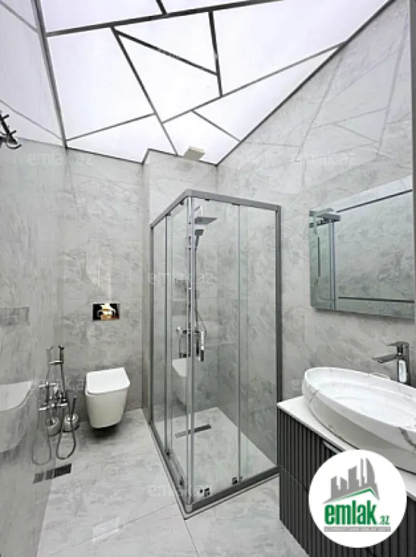 Satılır 4 otaqlı yeni tikili 192 m²