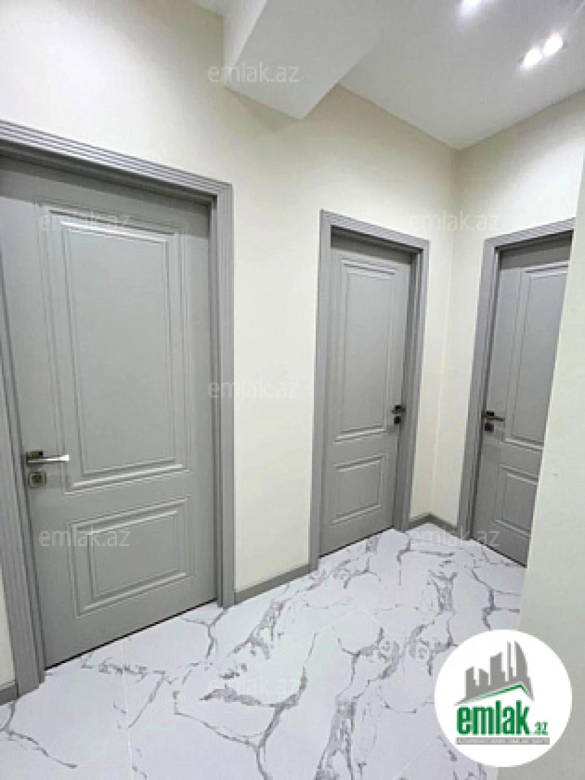 Satılır 4 otaqlı yeni tikili 192 m²