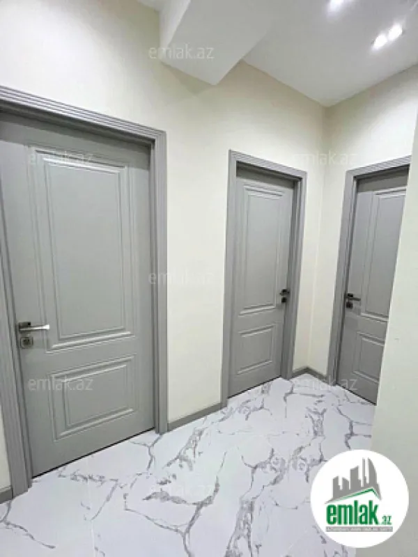 Satılır 4 otaqlı yeni tikili 192 m²