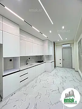 Satılır 4 otaqlı yeni tikili 192 m²