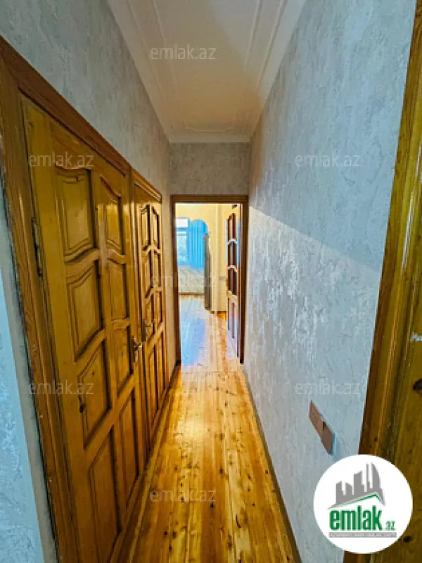 Satılır 3 otaqlı köhnə tikili 90 m²