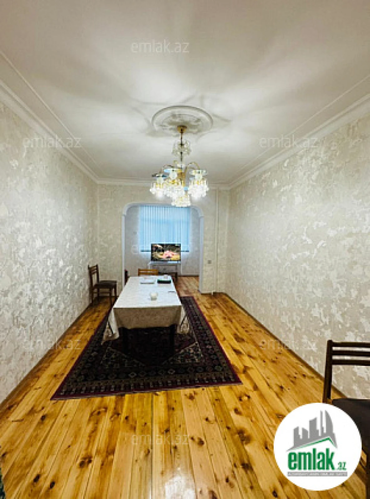 Satılır 3 otaqlı köhnə tikili 90 m²