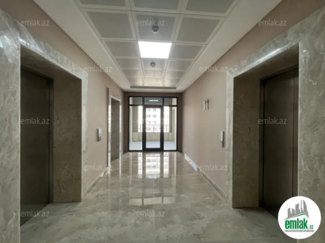 Satılır 3 otaqlı yeni tikili 165 m²