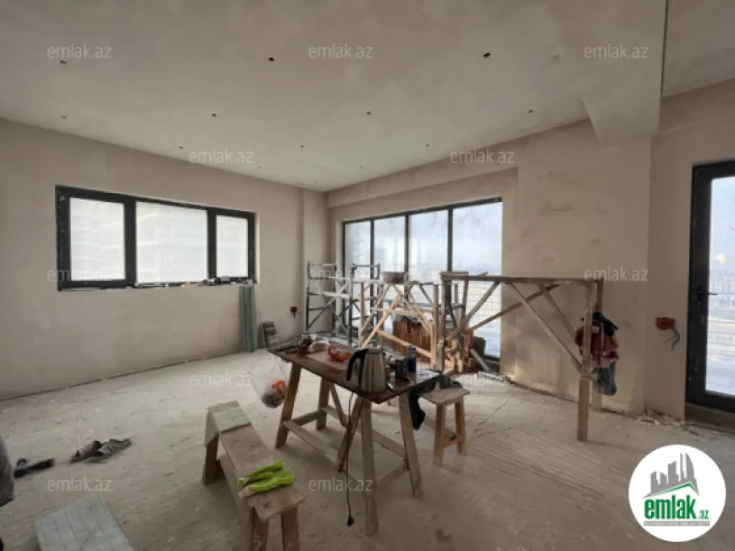 Satılır 3 otaqlı yeni tikili 165 m²
