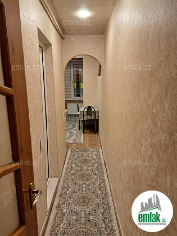 Satılır 3 otaqlı köhnə tikili 85 m²