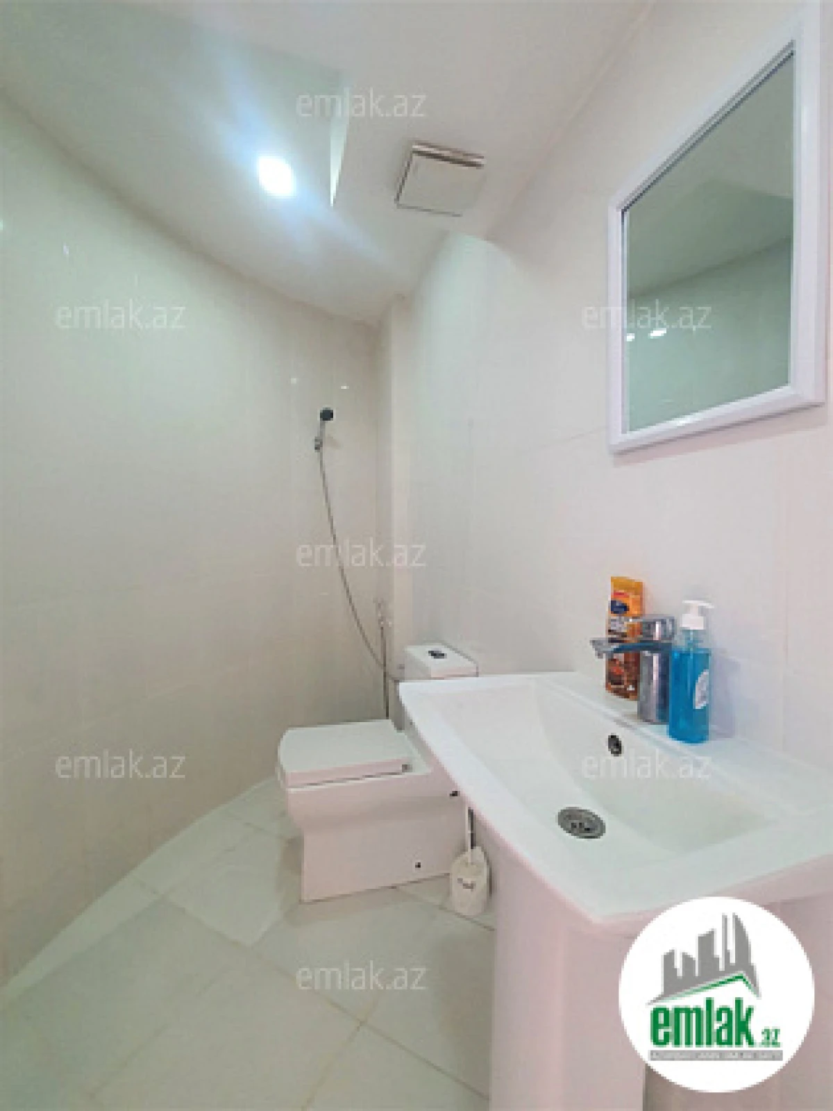Satılır 5 otaqlı obyekt 346 m²