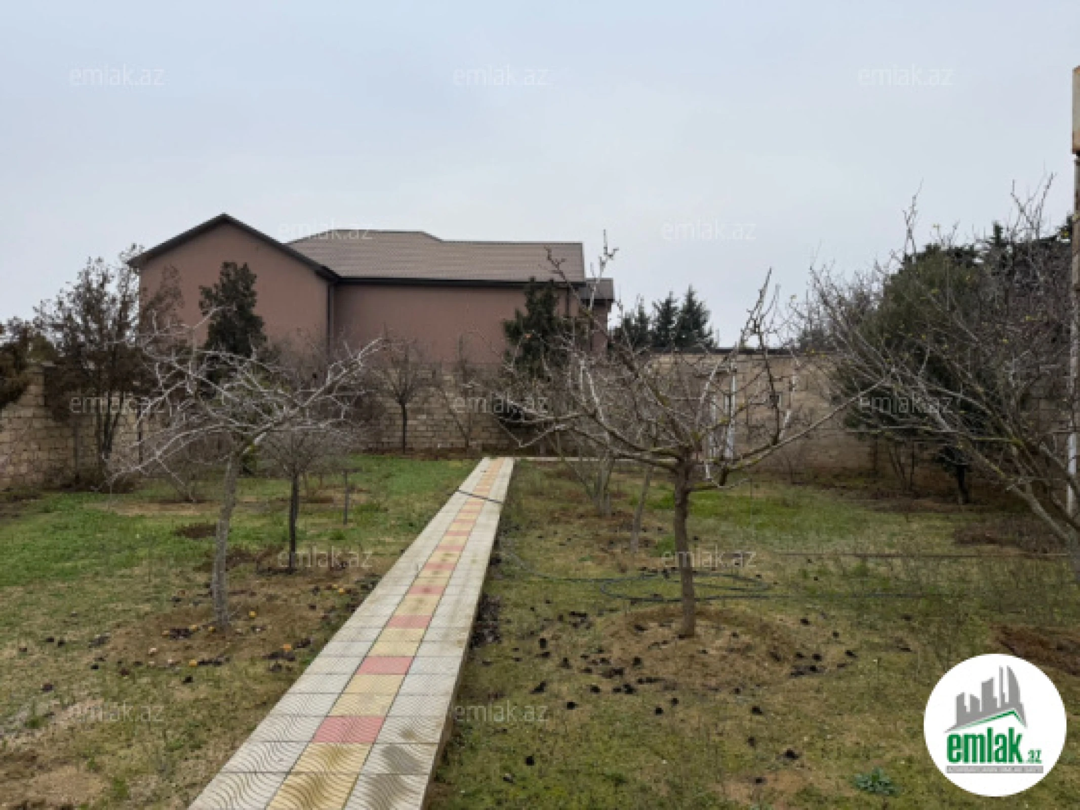 Satılır torpaq sahəsi 11 m²