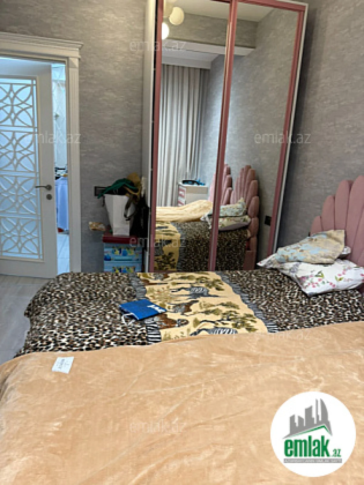 Satılır 2 otaqlı yeni tikili 75 m²