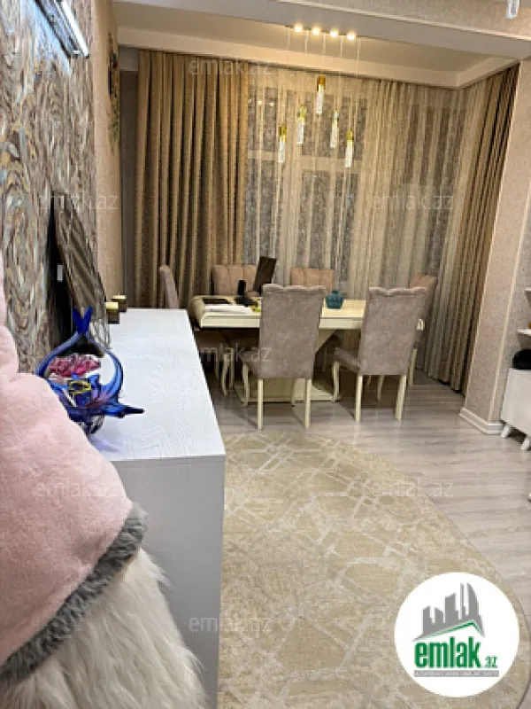 Satılır 2 otaqlı yeni tikili 75 m²