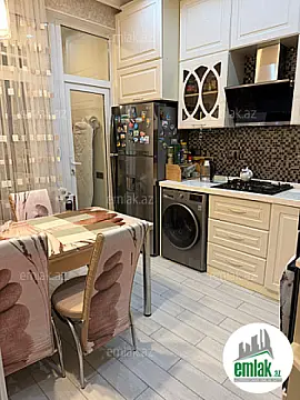 Satılır 2 otaqlı yeni tikili 75 m²