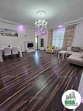 Satılır 3 otaqlı köhnə tikili 175 m² — Bakı 3 otaq 175.00 m²