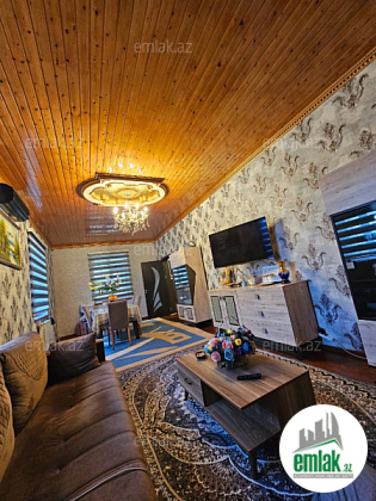 Satılır 4 otaqlı həyət evi 200 m²