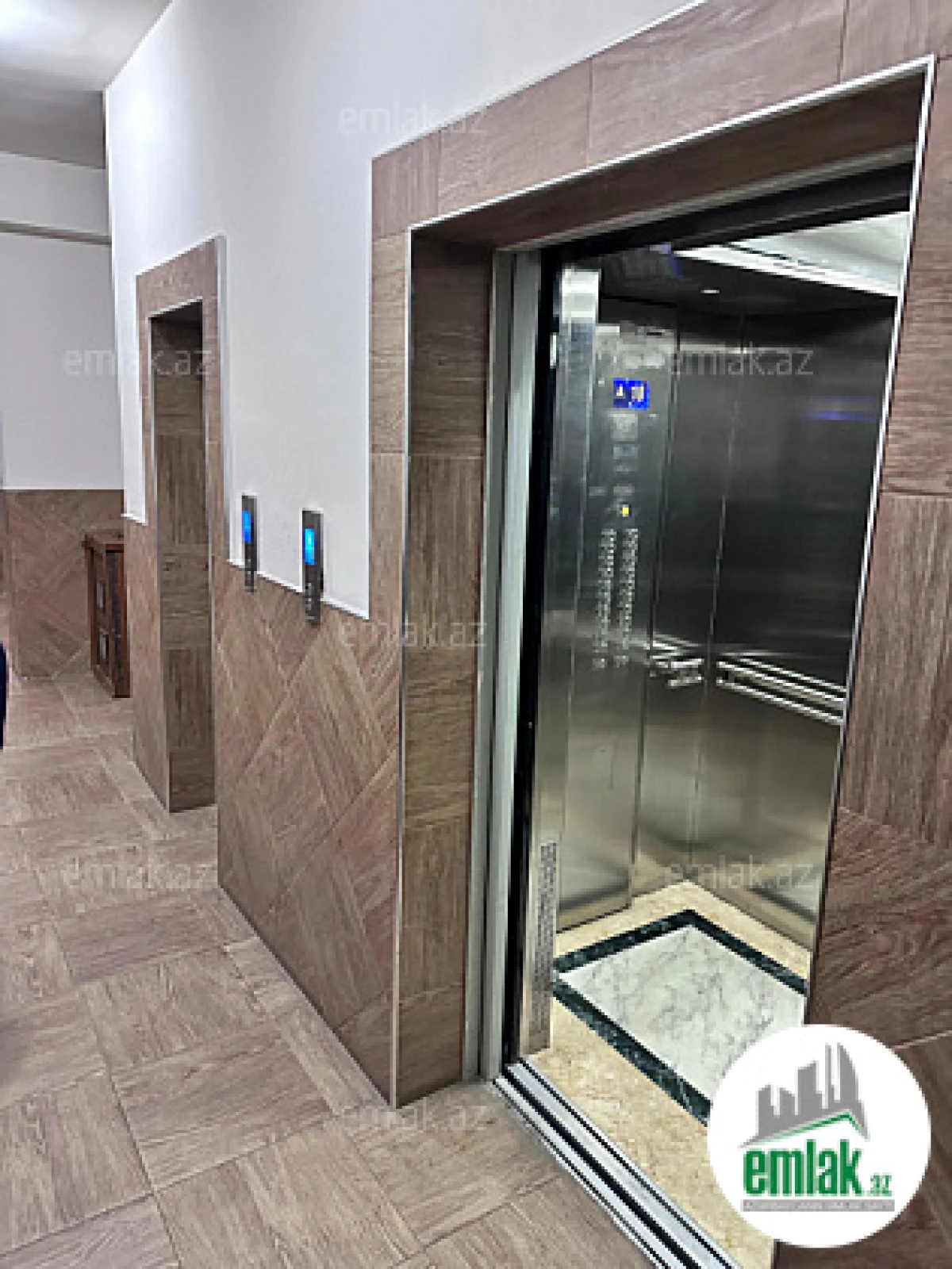 Satılır 3 otaqlı yeni tikili 94 m²