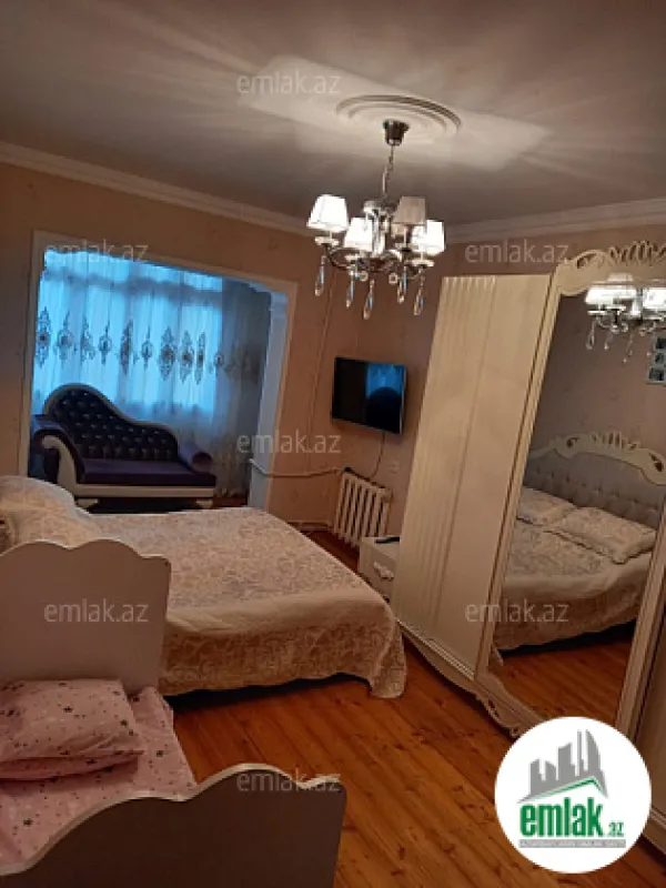Satılır 4 otaqlı yeni tikili 110 m²