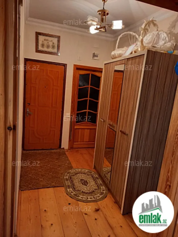 Satılır 4 otaqlı yeni tikili 110 m²