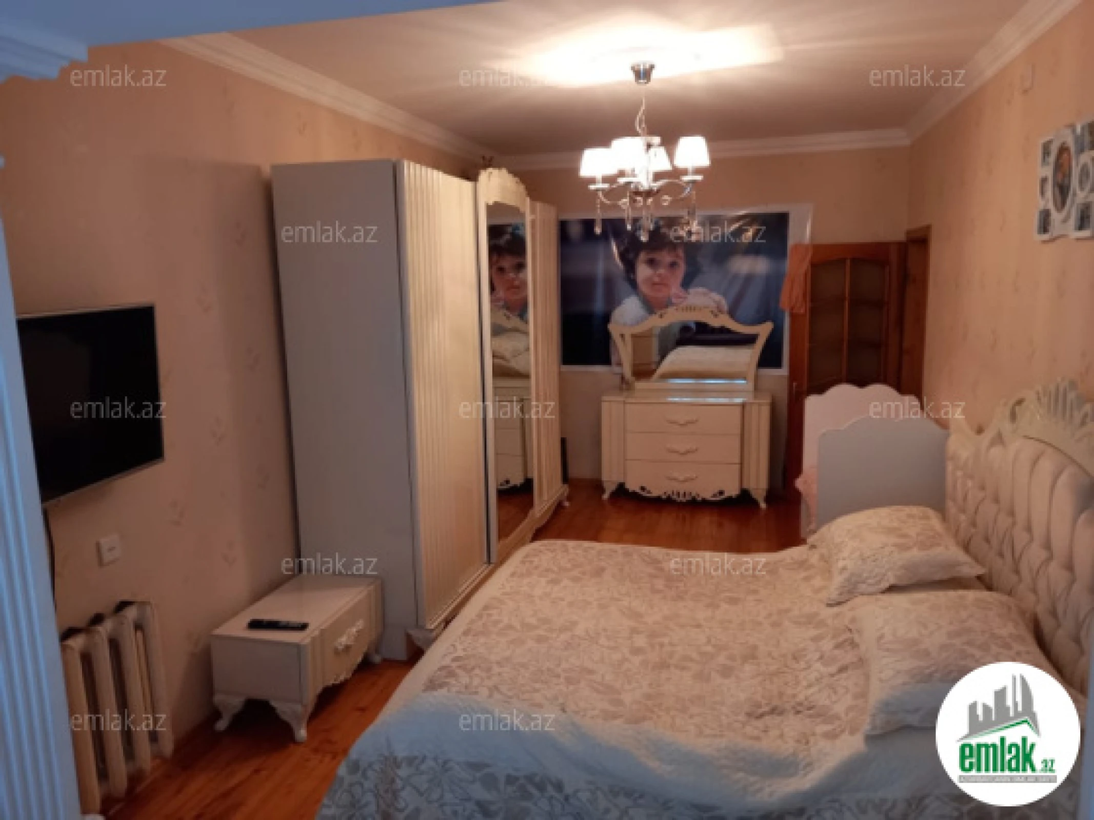 Satılır 4 otaqlı yeni tikili 110 m²