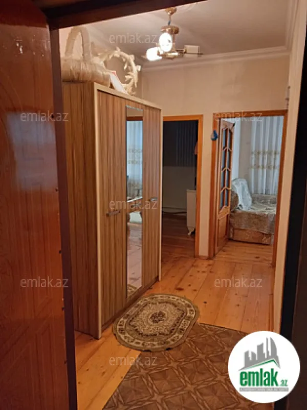 Satılır 4 otaqlı yeni tikili 110 m²