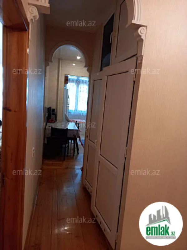 Satılır 4 otaqlı yeni tikili 110 m²