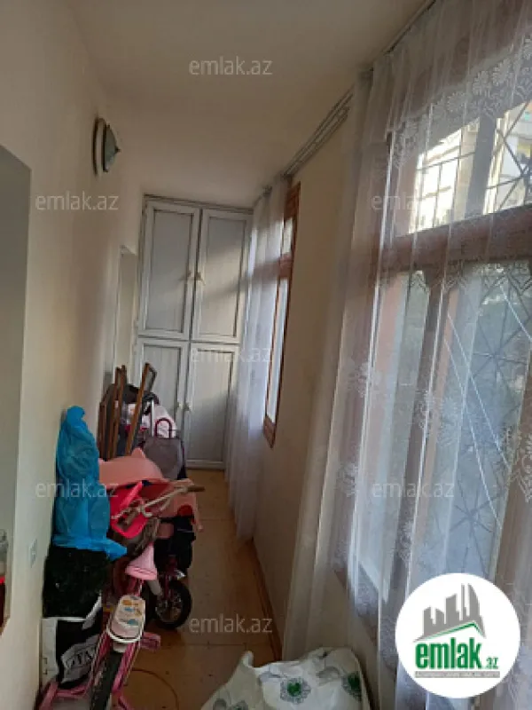 Satılır 4 otaqlı yeni tikili 110 m²