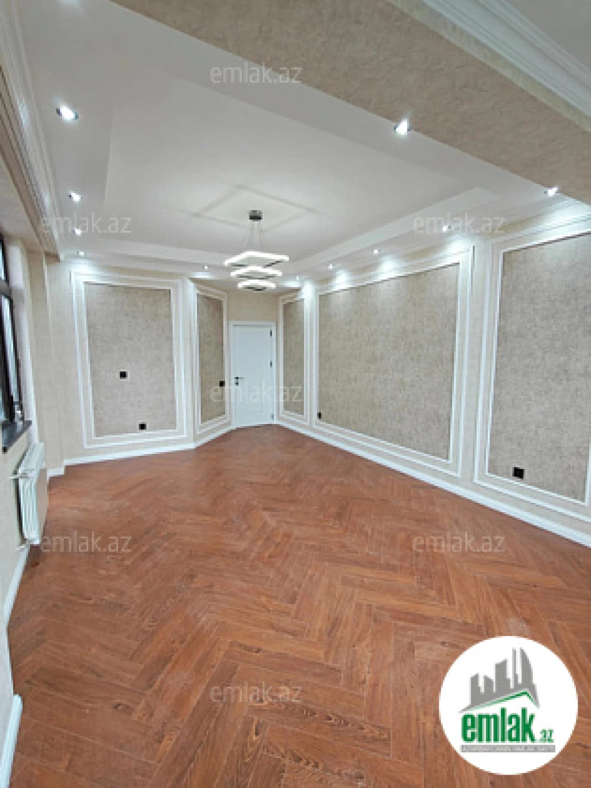 Satılır 3 otaqlı yeni tikili 120 m²