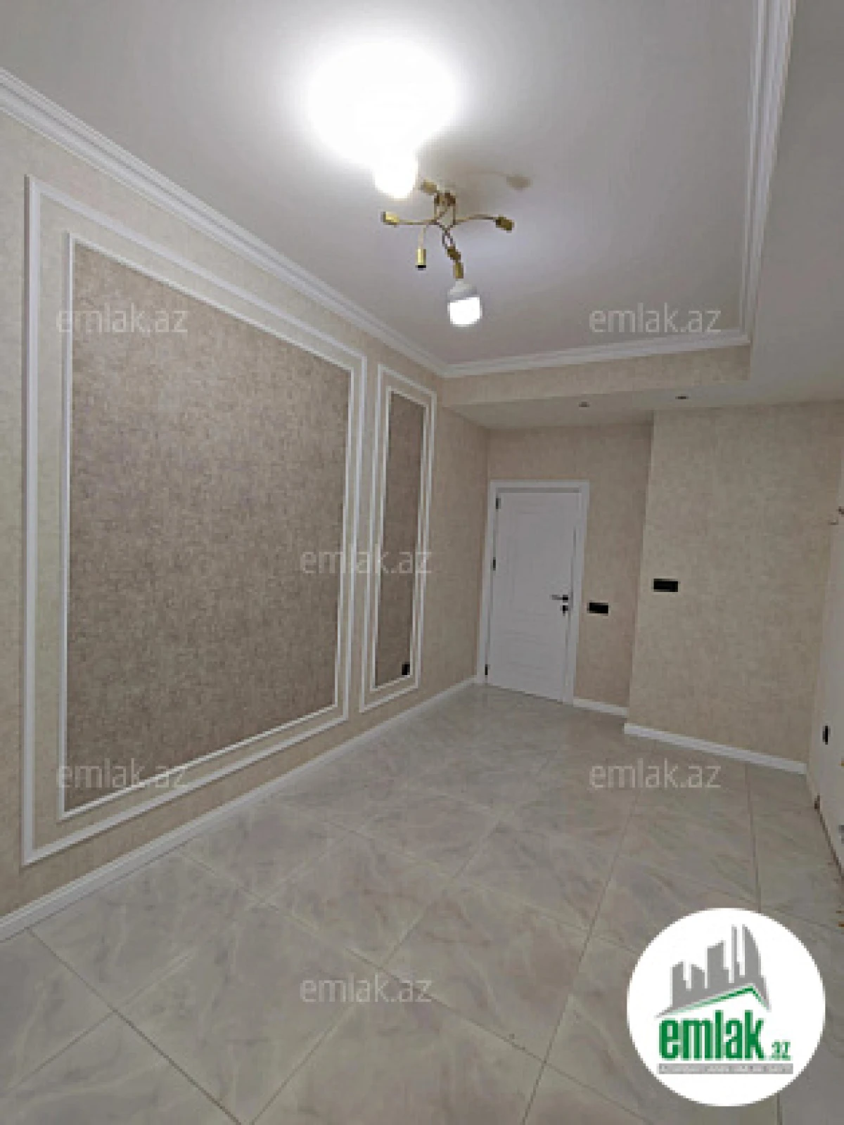 Satılır 3 otaqlı yeni tikili 120 m²