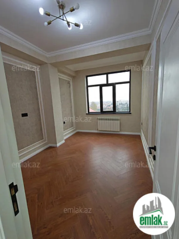 Satılır 3 otaqlı yeni tikili 120 m²