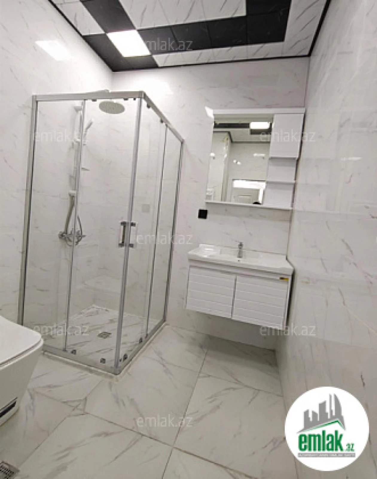 Satılır 3 otaqlı yeni tikili 120 m²