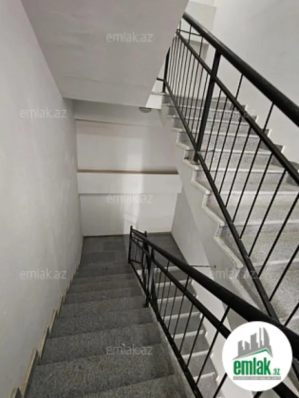 Satılır 3 otaqlı yeni tikili 120 m²