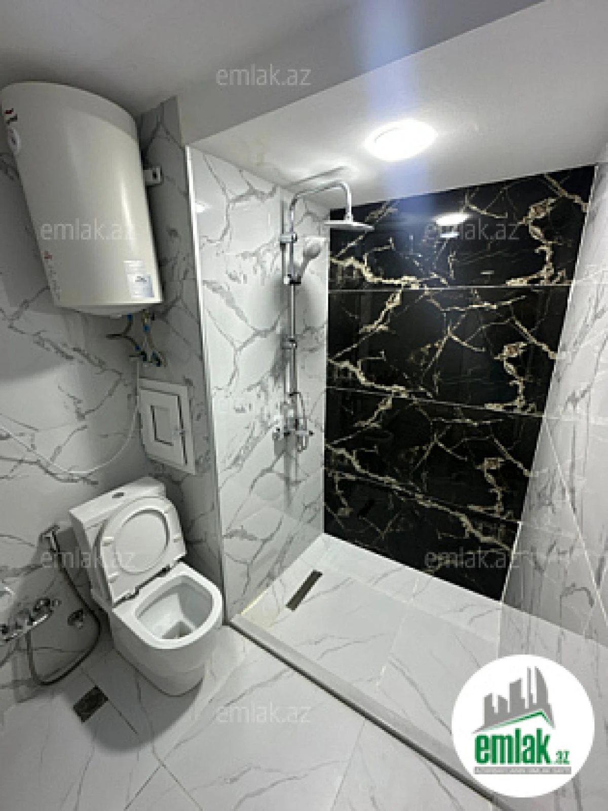 Satılır 2 otaqlı köhnə tikili 55 m²