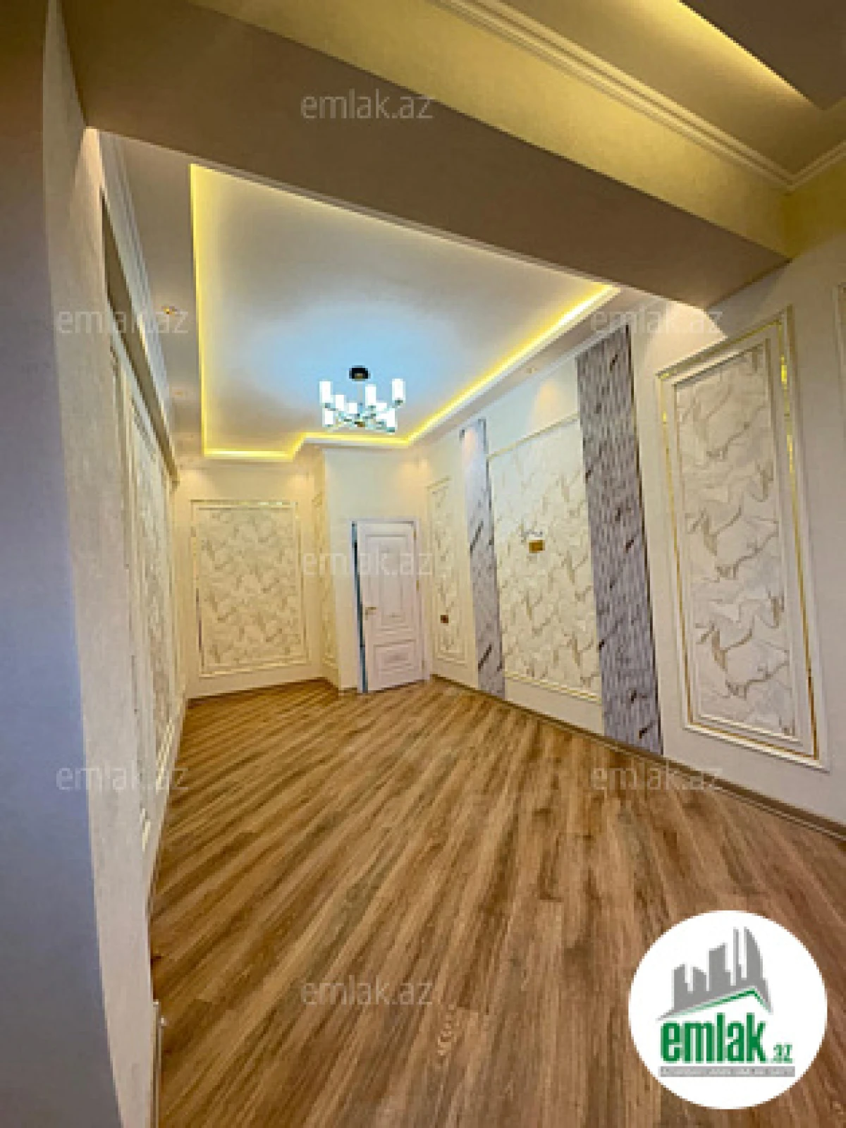Satılır 2 otaqlı yeni tikili 60 m²