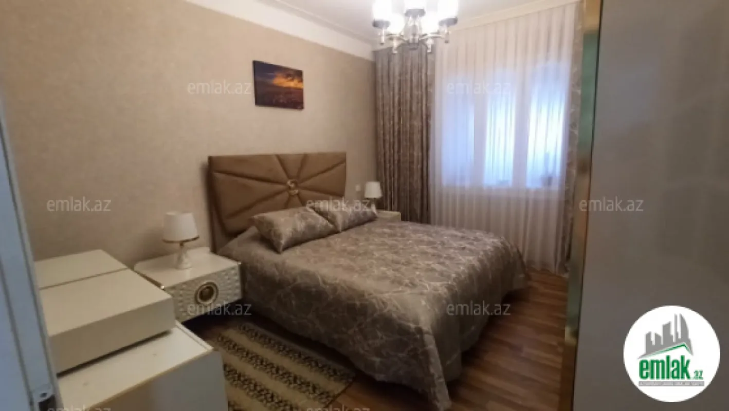 Satılır 3 otaqlı yeni tikili 75 m²