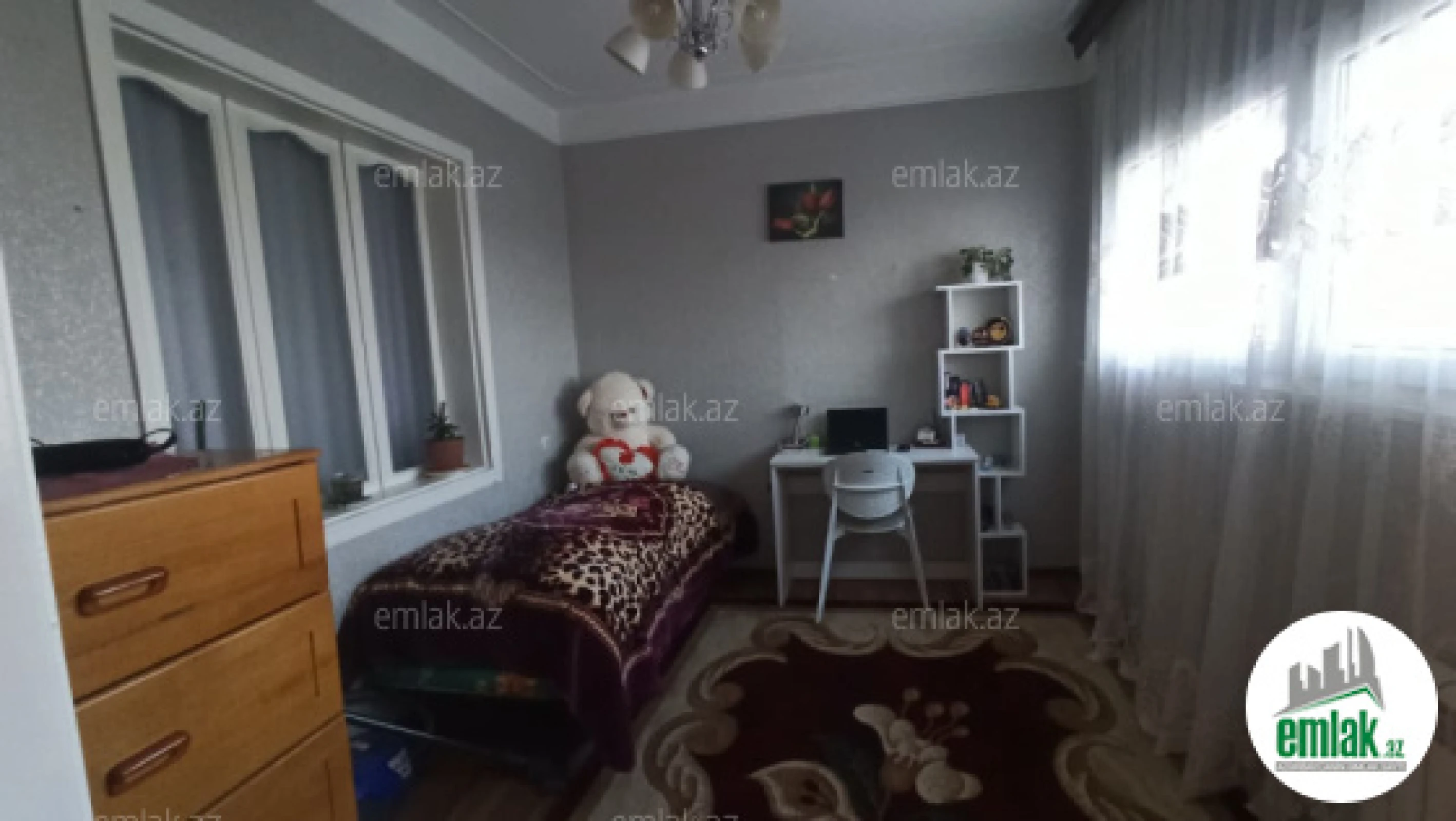 Satılır 3 otaqlı yeni tikili 75 m²