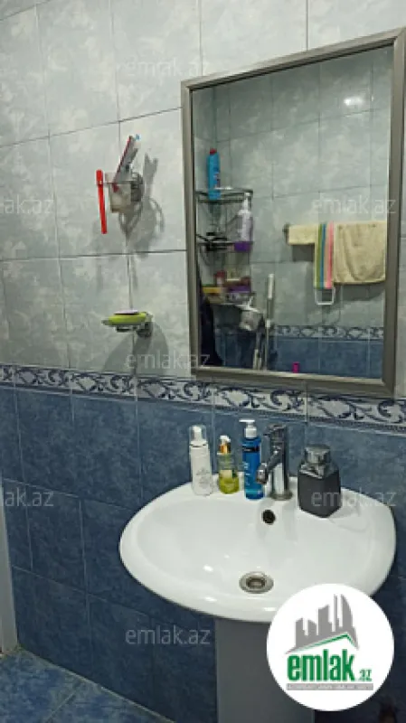 Satılır 3 otaqlı yeni tikili 75 m²