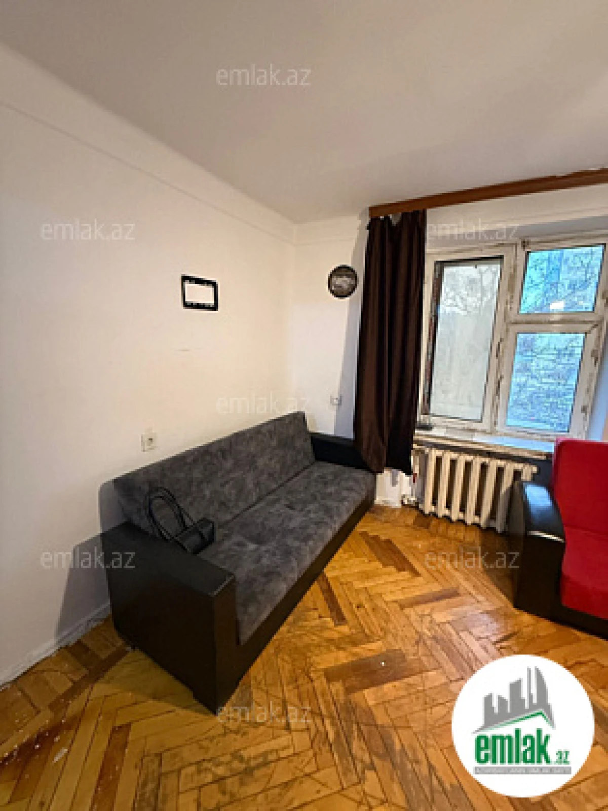 Satılır 2 otaqlı köhnə tikili 45 m²