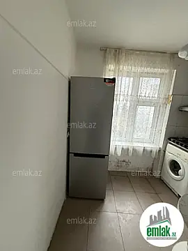 Satılır 2 otaqlı köhnə tikili 45 m²
