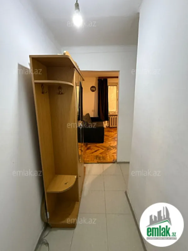 Satılır 2 otaqlı köhnə tikili 45 m²