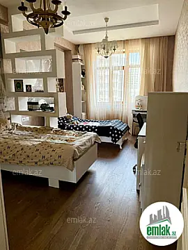 Satılır 3 otaqlı yeni tikili 115 m²
