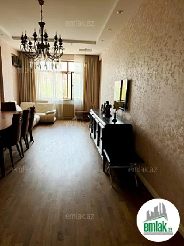 Satılır 3 otaqlı yeni tikili 115 m²