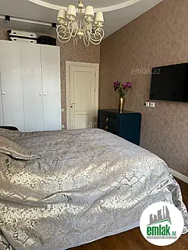 Satılır 3 otaqlı yeni tikili 115 m²