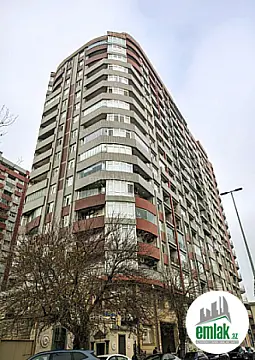 Satılır 3 otaqlı yeni tikili 175 m² — Bakı, 4-cü mikrorayon 3 otaq 175.00 m²
