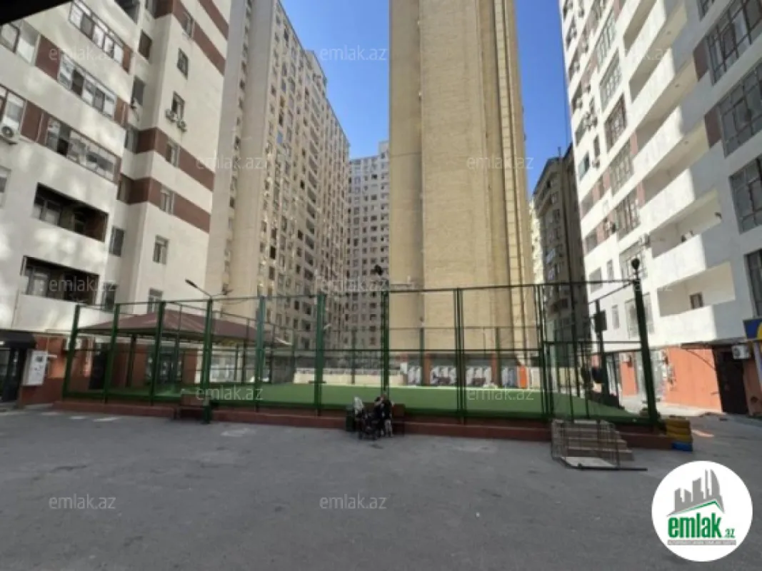 Satılır 3 otaqlı yeni tikili 125 m²