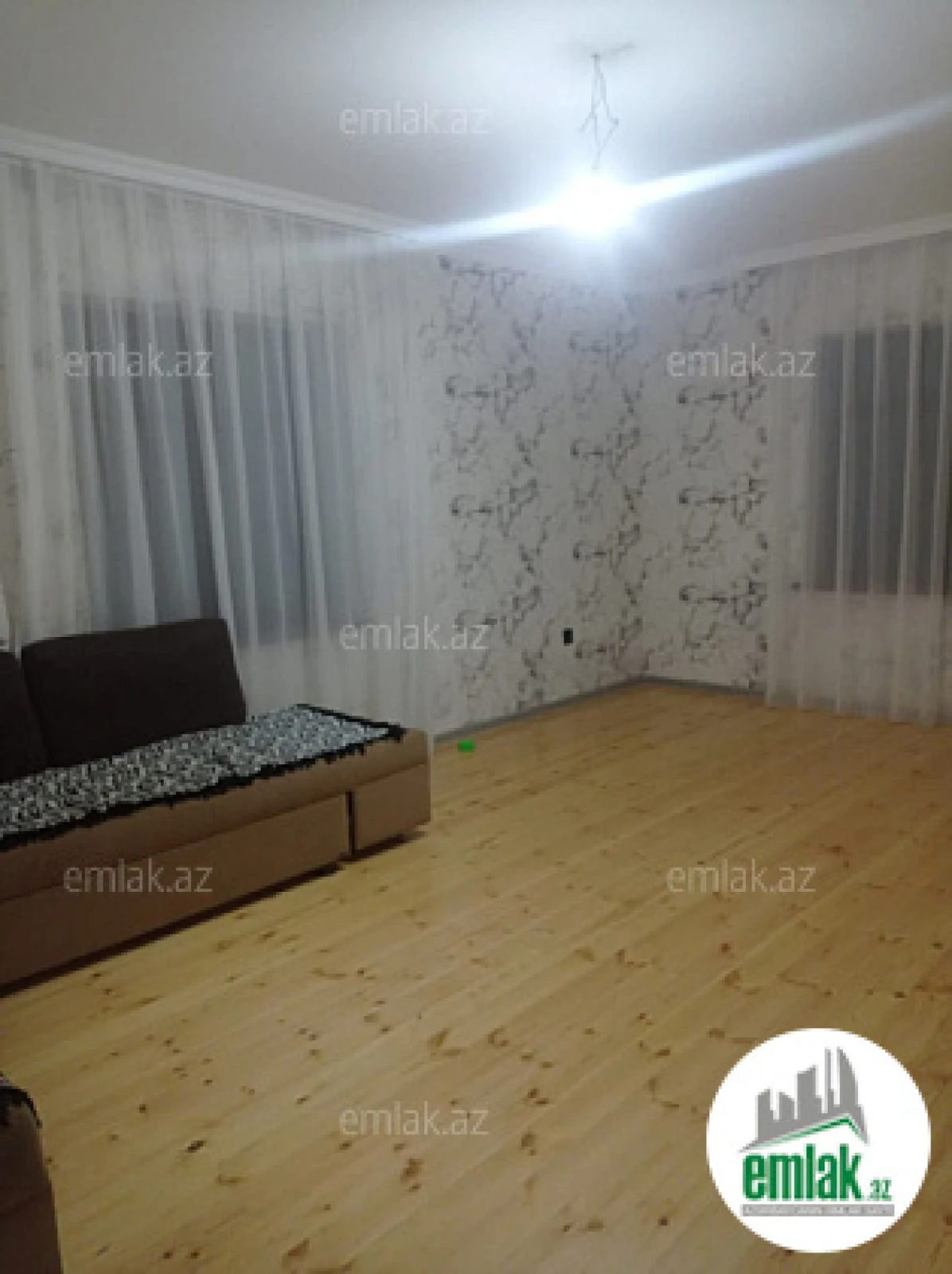 Satılır 7 otaqlı həyət evi 165 m²