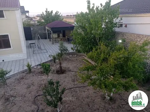 Satılır 7 otaqlı həyət evi 165 m²