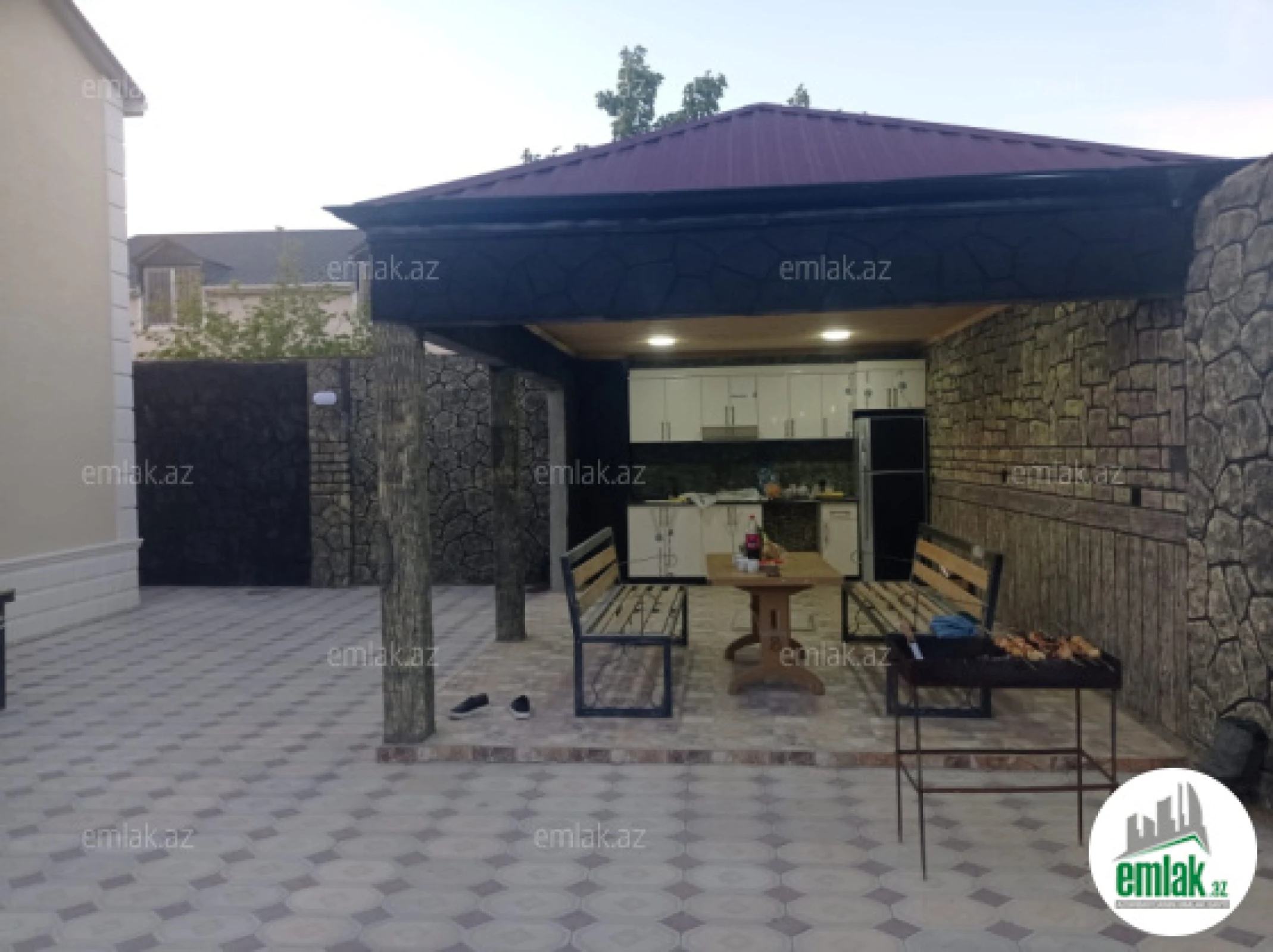 Satılır 7 otaqlı həyət evi 165 m²