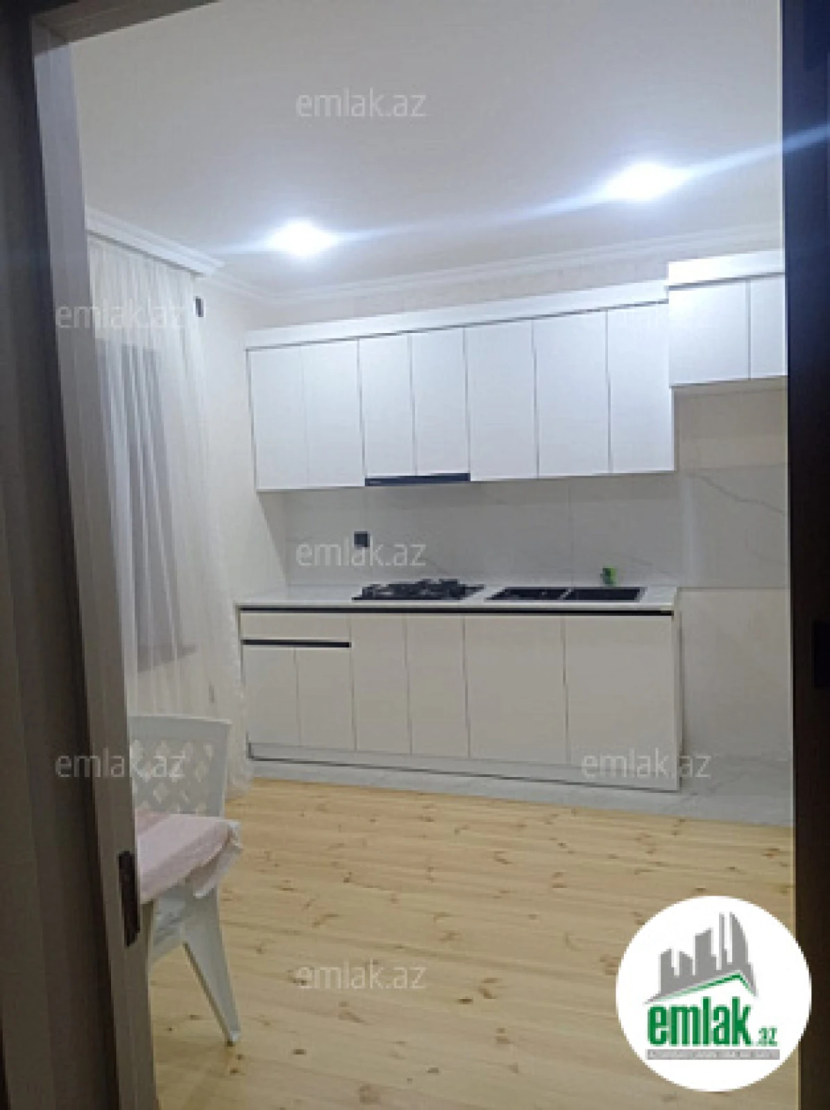 Satılır 7 otaqlı həyət evi 165 m²