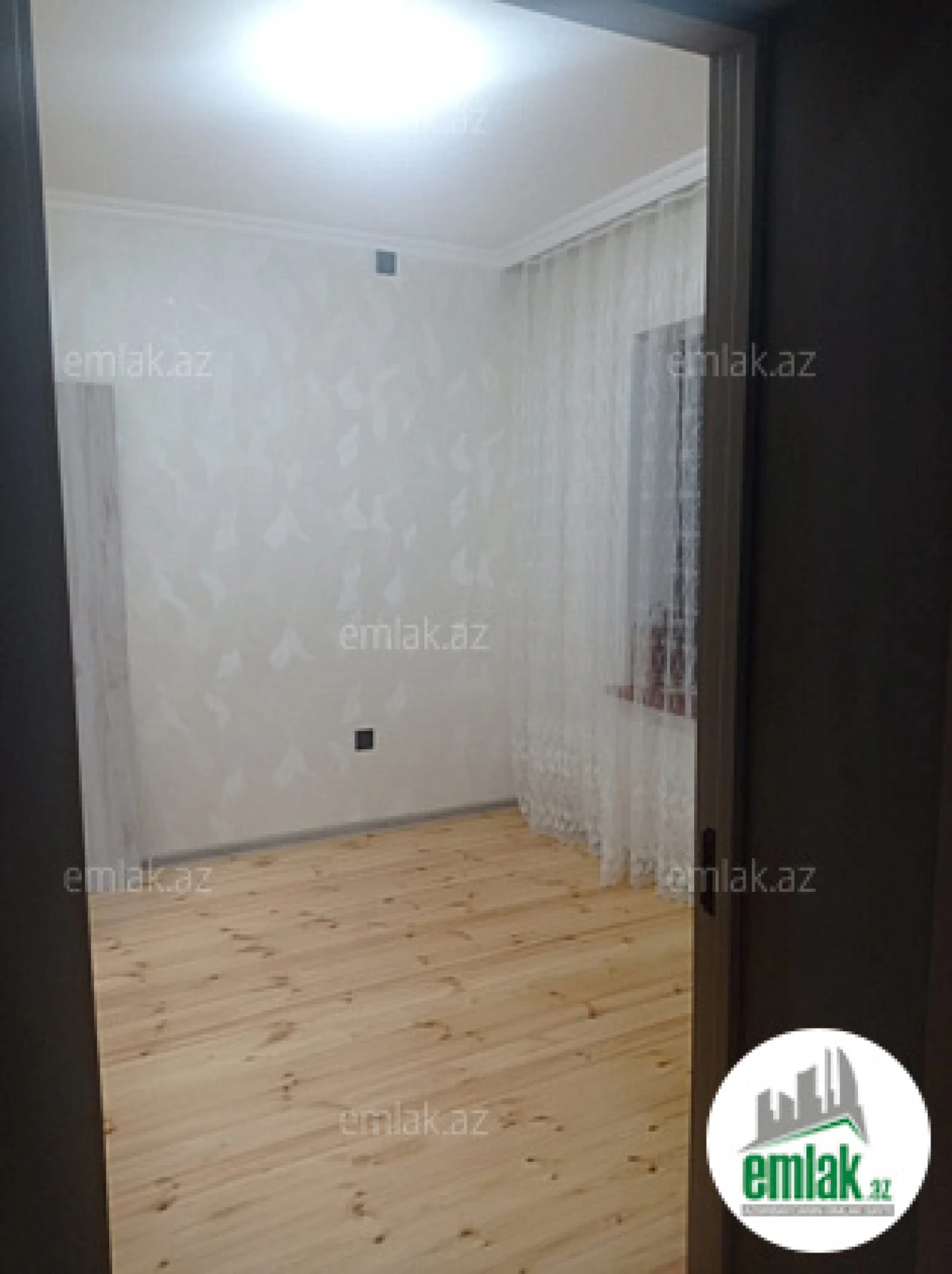 Satılır 7 otaqlı həyət evi 165 m²