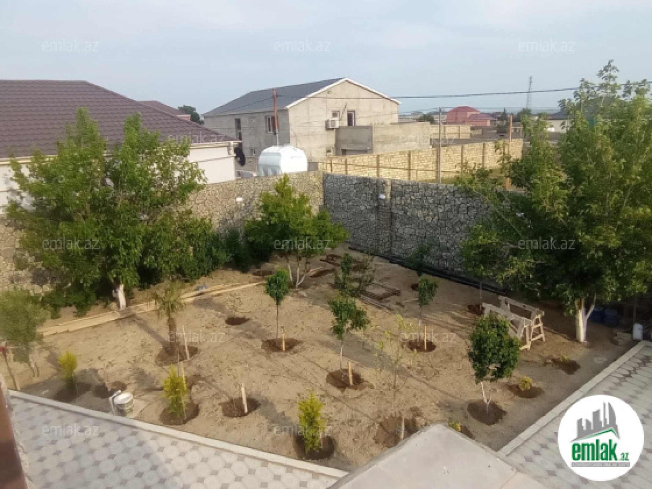 Satılır 7 otaqlı həyət evi 165 m²